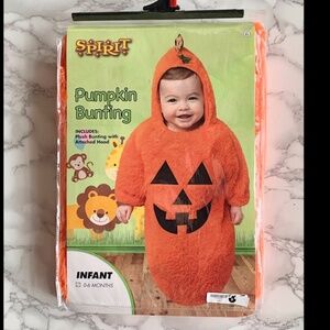 Pumpkin Bunting Size 0-6 months (NEW)